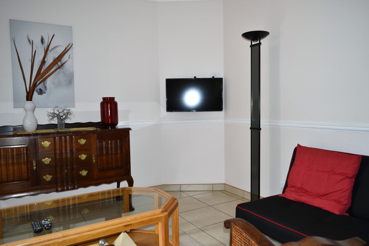 The Baobab Vila Midrand Exterior foto