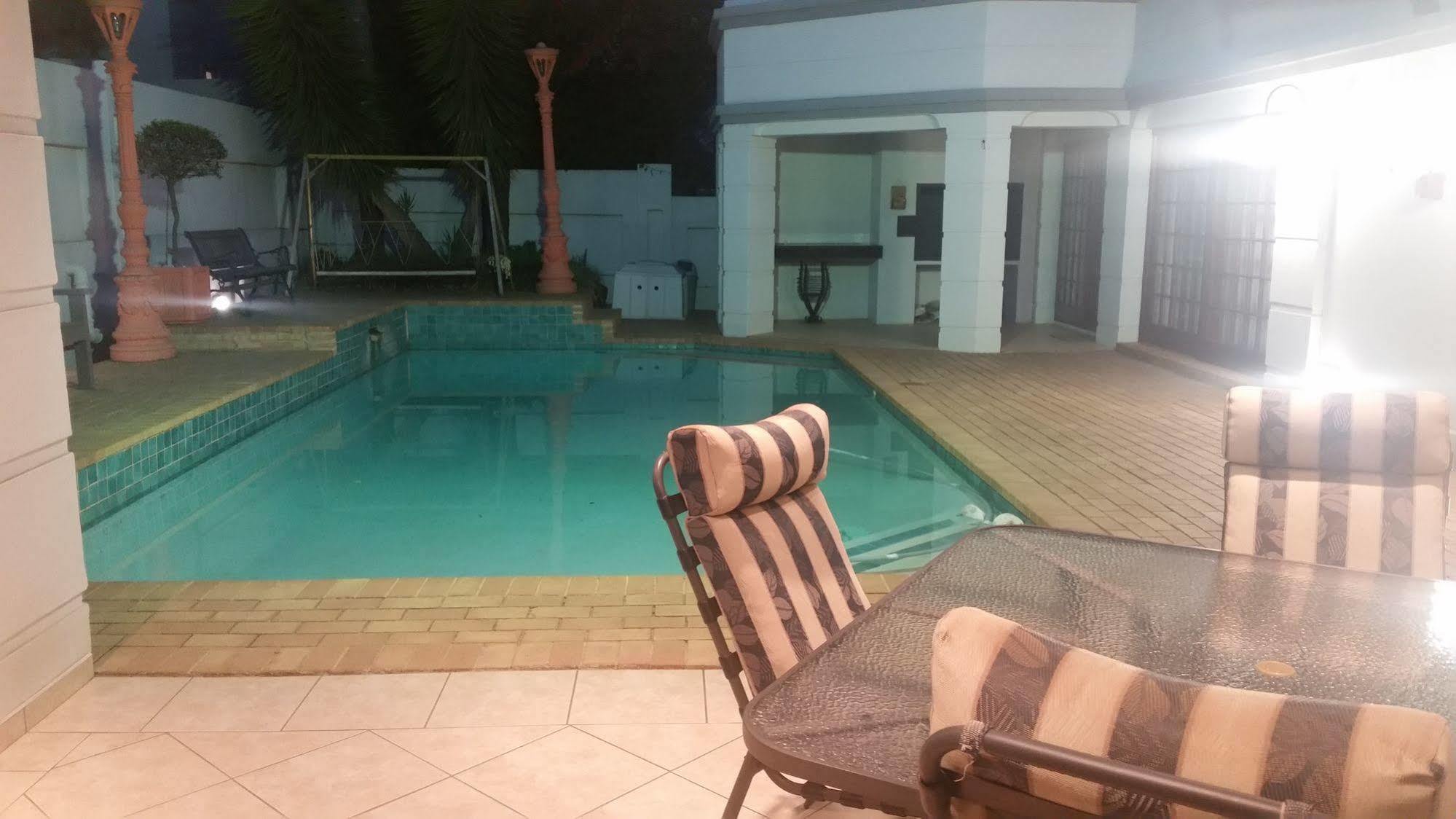 The Baobab Vila Midrand Exterior foto