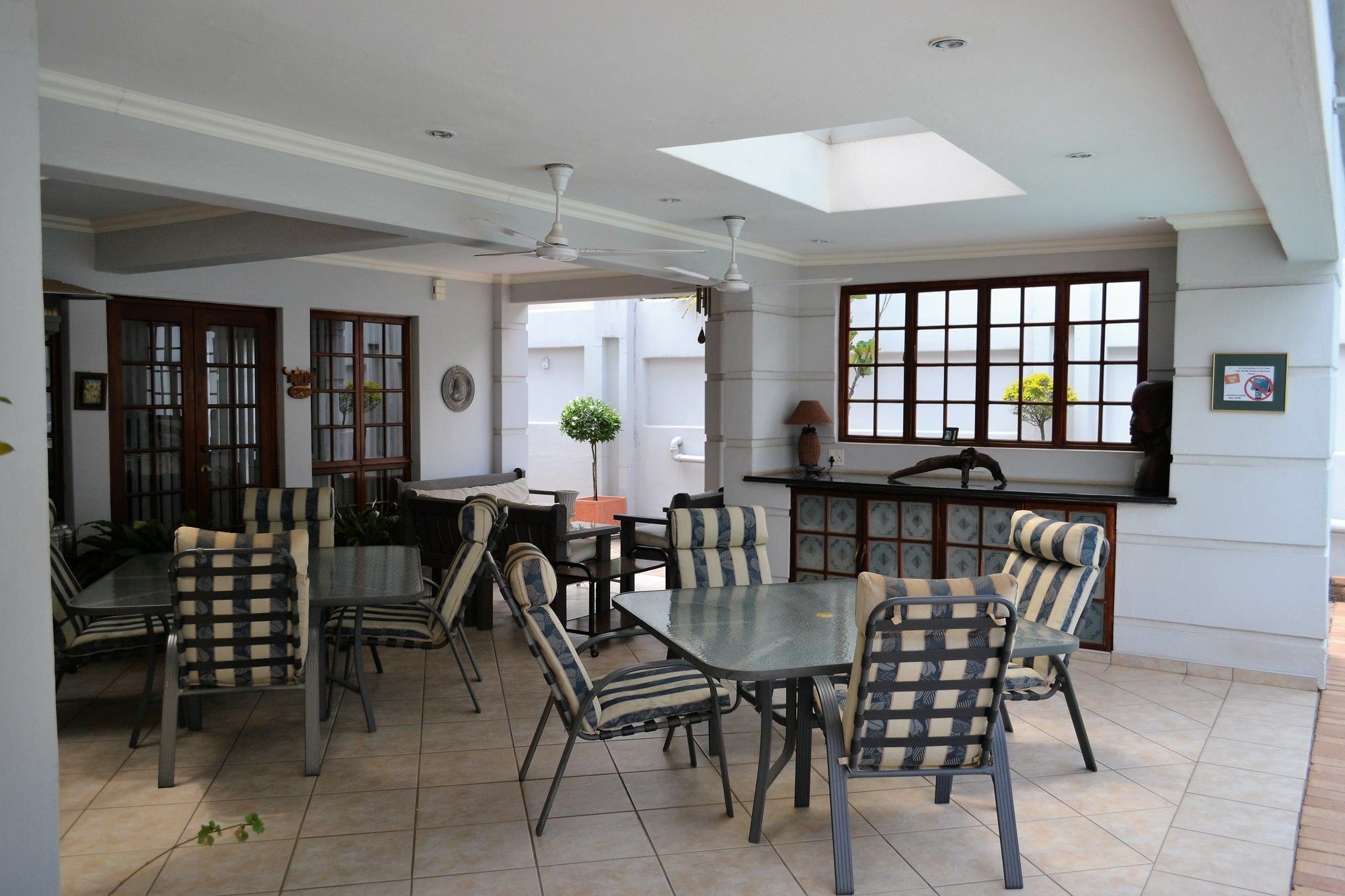 The Baobab Vila Midrand Exterior foto