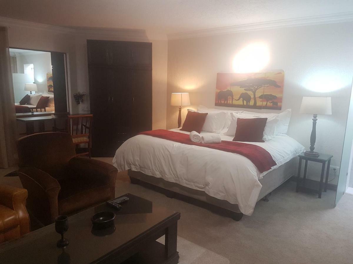 The Baobab Vila Midrand Exterior foto