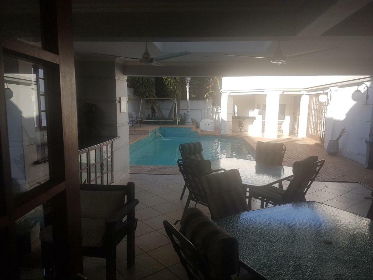 The Baobab Vila Midrand Exterior foto