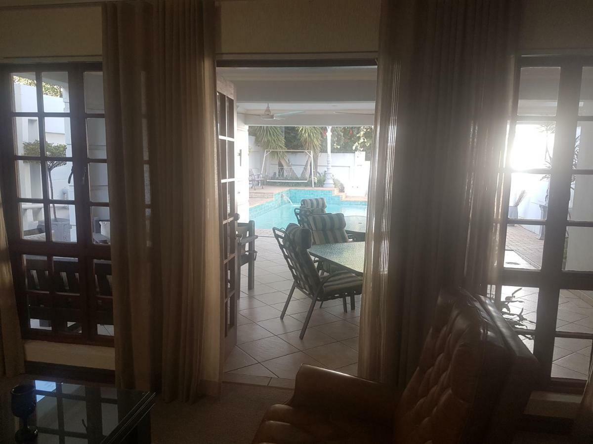 The Baobab Vila Midrand Exterior foto